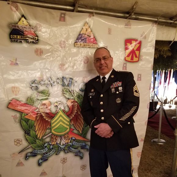 Meet your Posher, Curtis - Picture 1 of 1